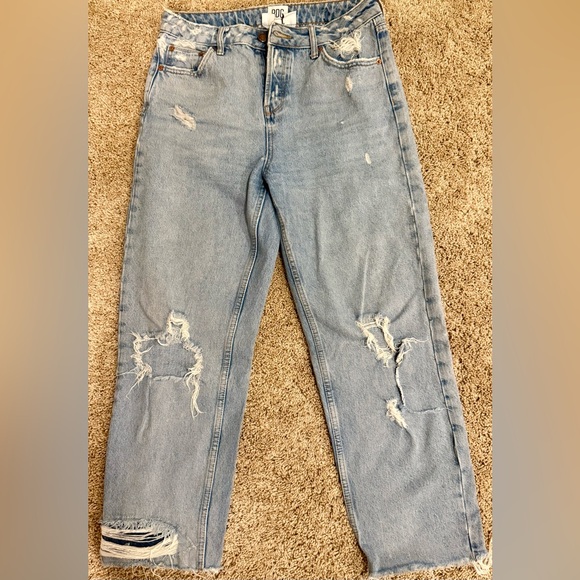 BDG Denim - BDG Urban Outfitters PAX Distressed Straight Leg Jeans W29 High Rise Raw Hem